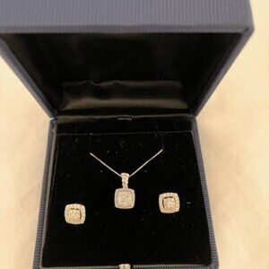 DIAMOND NECKLACE SET